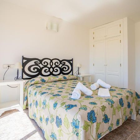 Apartamentos Marcelino - Formentera Break Es Pujols Extérieur photo