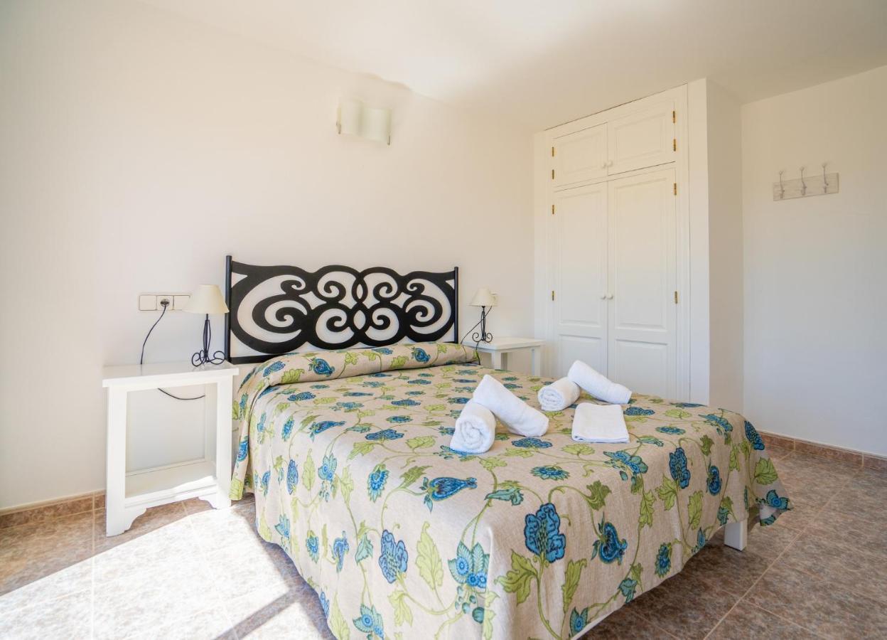 Apartamentos Marcelino - Formentera Break Es Pujols Extérieur photo